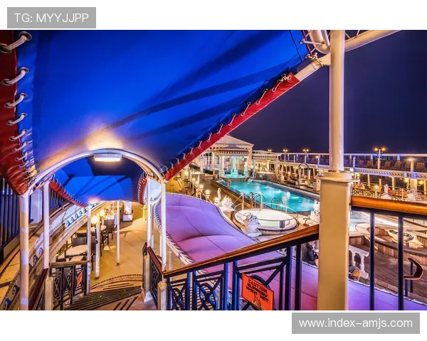 探索游艇会娱乐场的丰富娱乐项目，满足不同客户的奢华休闲与社交需求